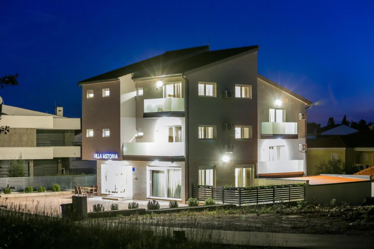 Villa Astoria ビオグラード・ナ・モル エクステリア 写真